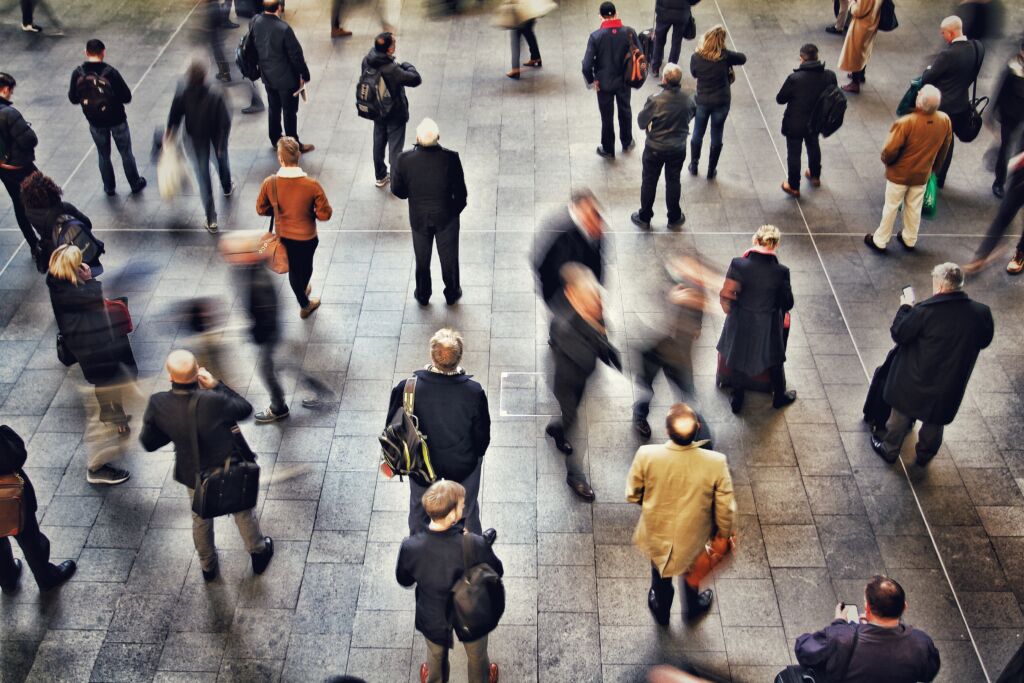 En el primer trimestre de este año, el flujo de trabajadores que migraron de su localidad para mantener o conseguir un empleo en el país, creció 35.5% anual, rebasando por primera vez el millón de trabajadores –subordinados-, en su historia registrada.